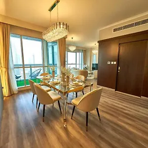 https://magnificent-luxury-3br-with-amazing-burj-fountain-view.sharjah-hotels.com